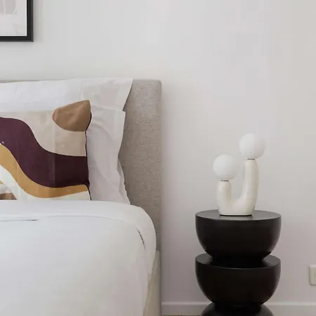 Spacious - Champs Elysees Апартаменты *