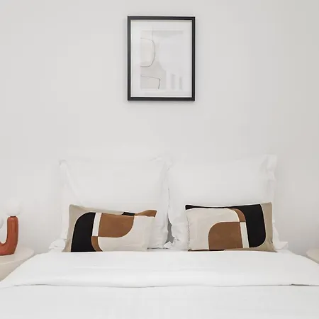 Spacious - Champs Elysees * Париж