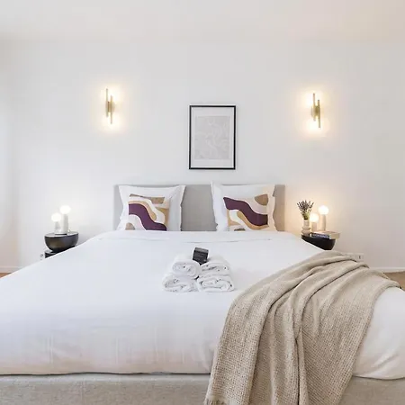 Poeticstay - Champs Elysees * Paris