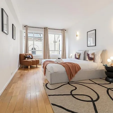Poeticstay - Champs Elysees Apartamento París