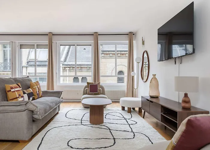 Poeticstay - Champs Elysees Apartamento *