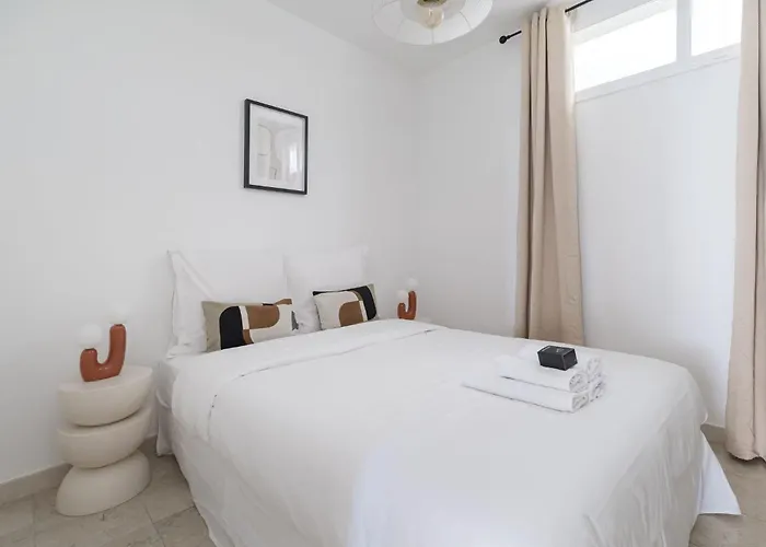Apartment Poeticstay - Champs Elysees