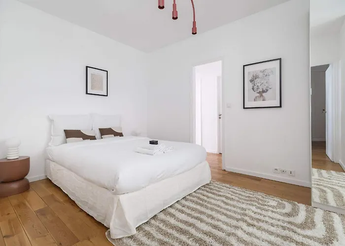 Poeticstay - Champs Elysees * Paris