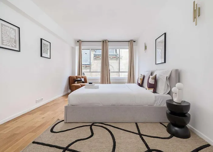 Poeticstay - Champs Elysees * パリ