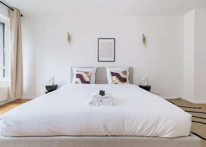 Poeticstay - Champs Elysees アパート パリ